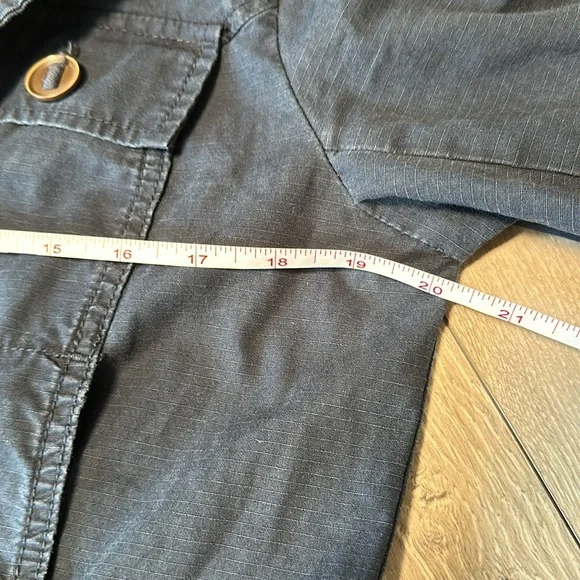 Eddie Bauer Jacket 🧥 - Picture 7 of 11